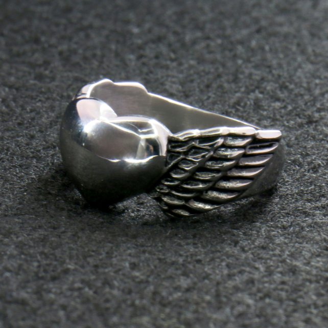 Hot Leathers JWR1101 Women’s Silver ‘Winged Heart’ Stainless-Steel Ring