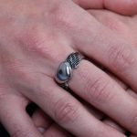 Hot Leathers JWR1101 Women’s Silver ‘Winged Heart’ Stainless-Steel Ring - Image 4