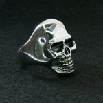 Hot Leathers JWR2104 Men’s Smooth Skull Stainless Steel Ring - Image 3