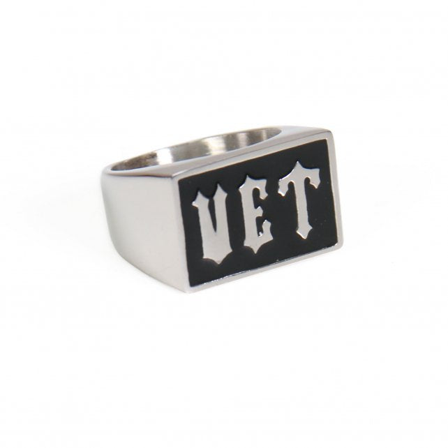 Hot Leathers JWR2114 Men’s Vet Stainless Steel Ring