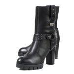 Milwaukee Leather MBL9303 Women’s Classic Black Leather Casual Fashion Boots with Block Heel - Image 4